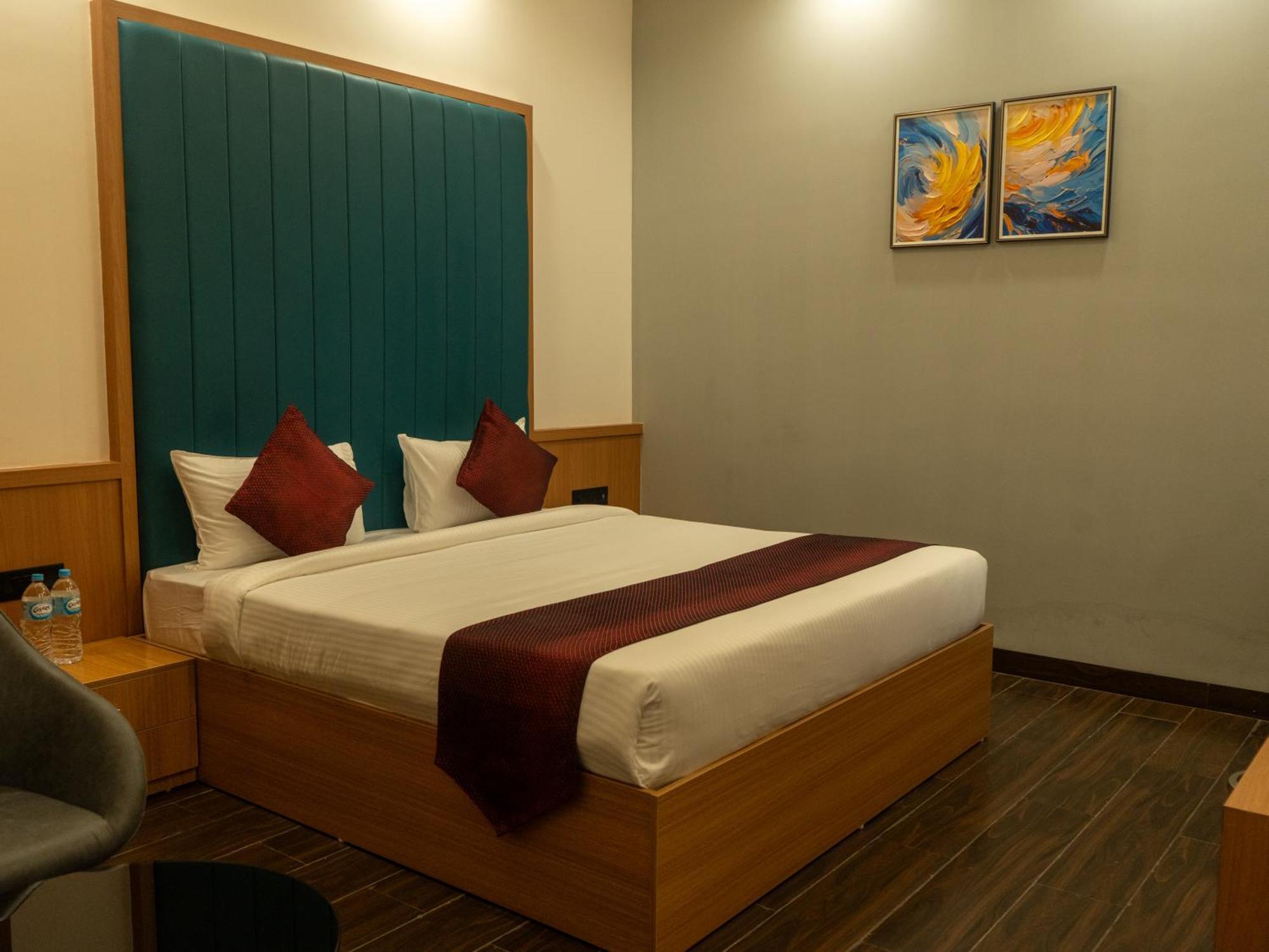 Hotel Alba Inn, Indore Eksteriør bilde
