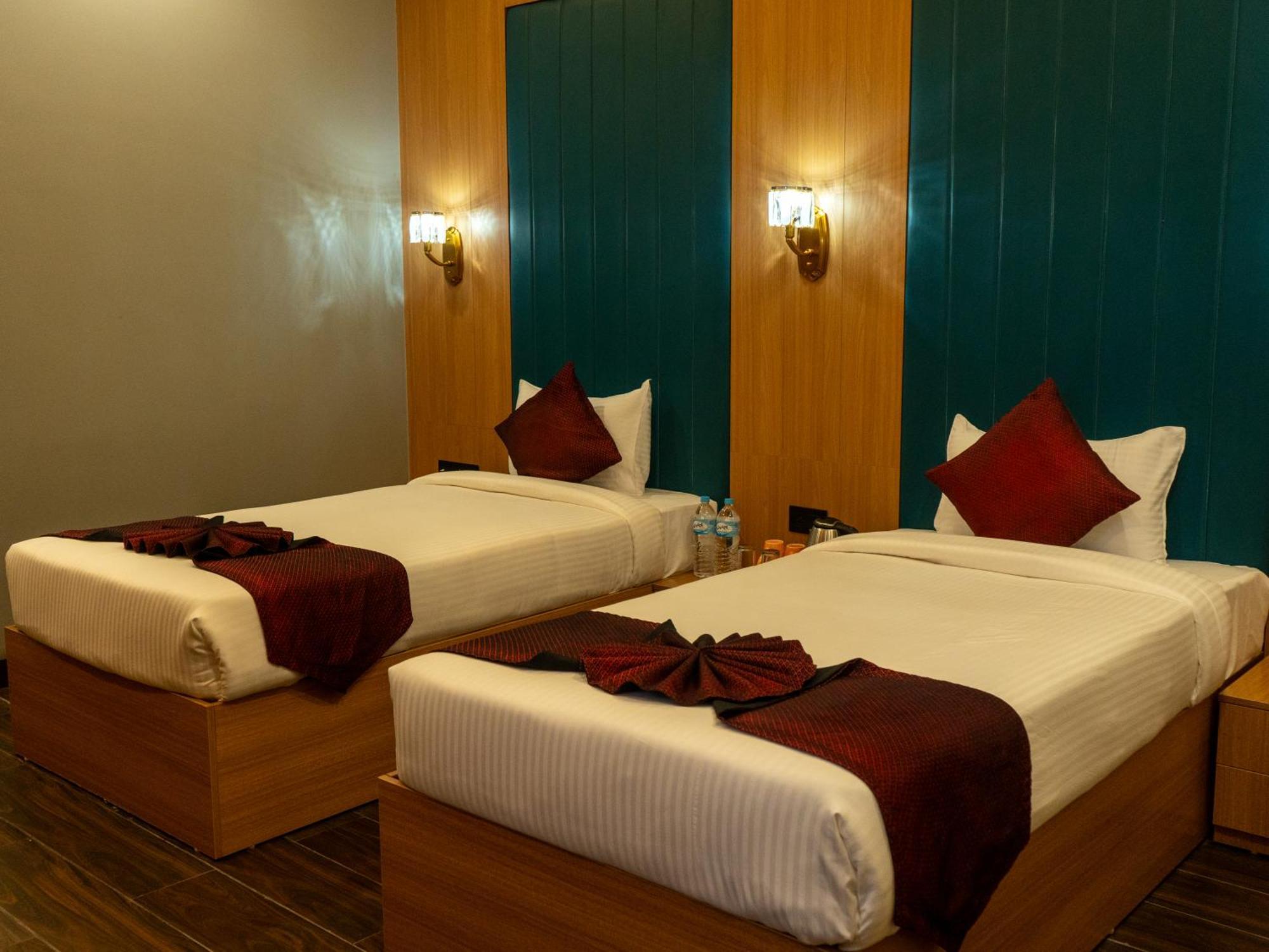 Hotel Alba Inn, Indore Eksteriør bilde