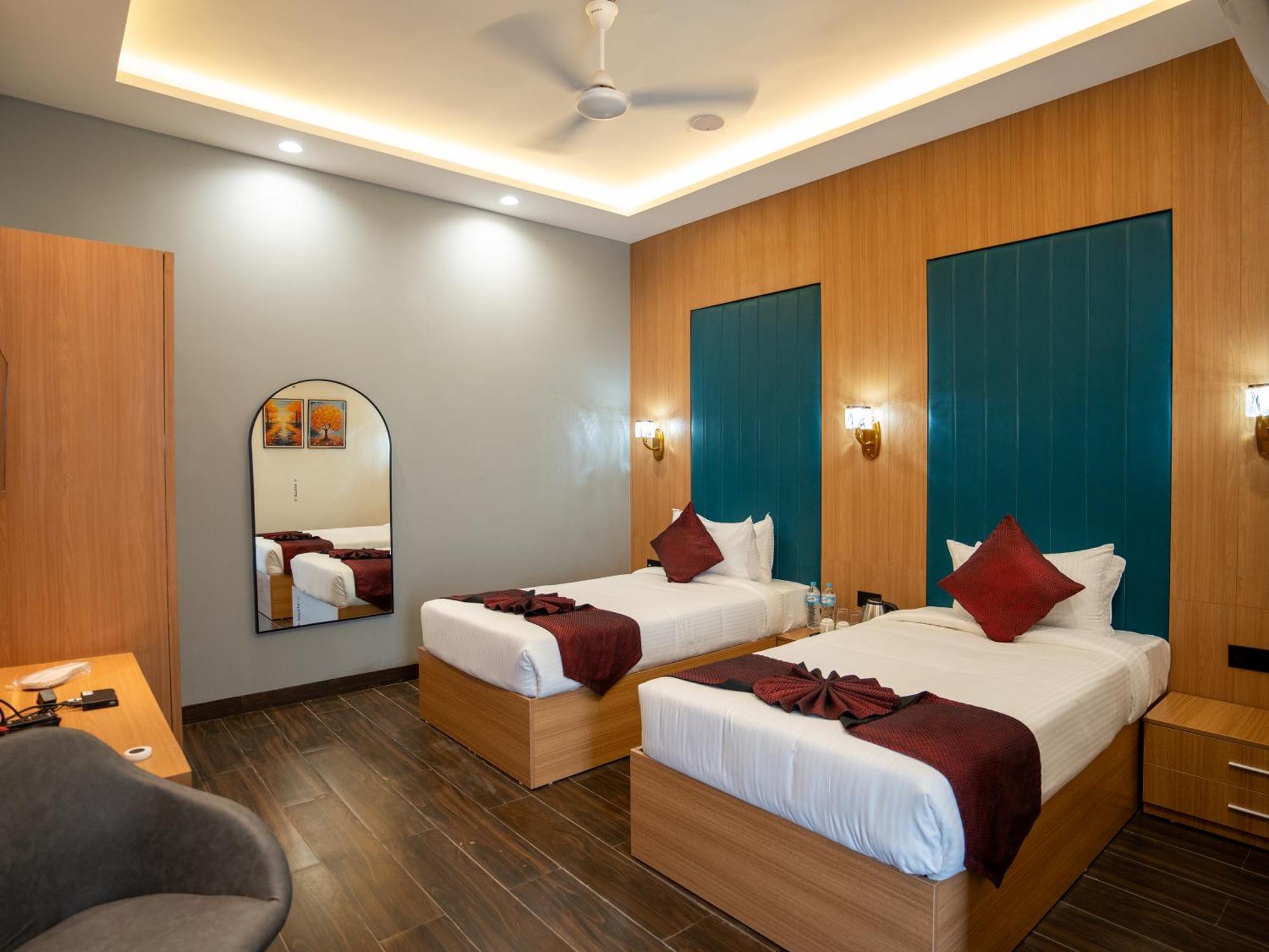 Hotel Alba Inn, Indore Eksteriør bilde